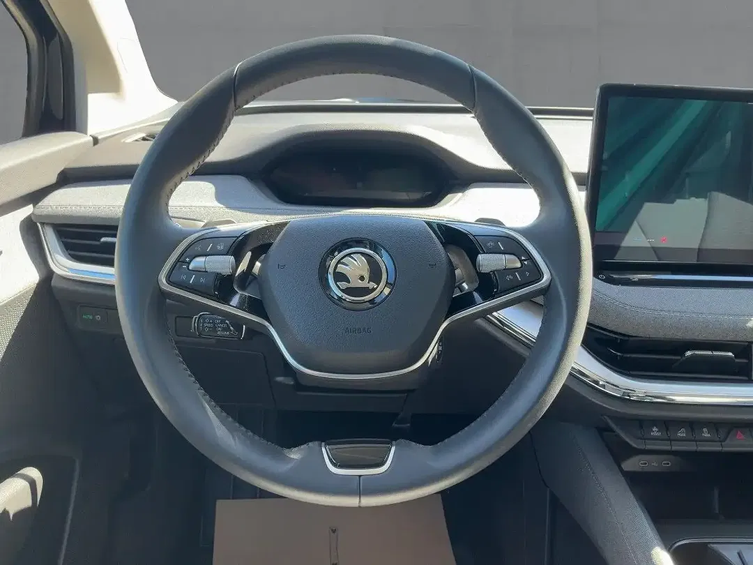Skoda Enyaq 85x iV Loft - Thumbnail 9