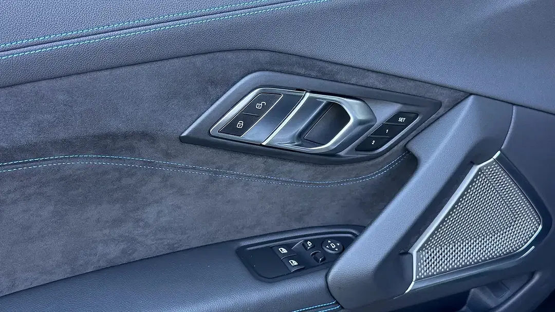BMW Z4 sDrive M40i - Thumbnail 13
