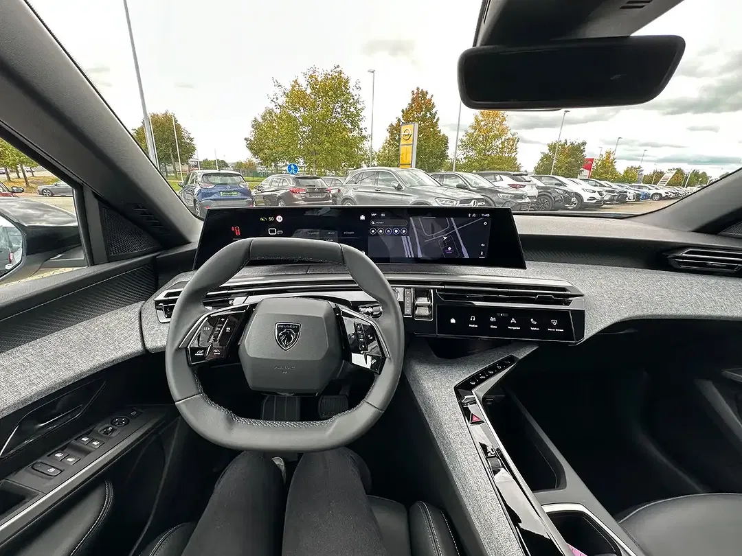 Peugeot 5008 Hybrid - foto 14