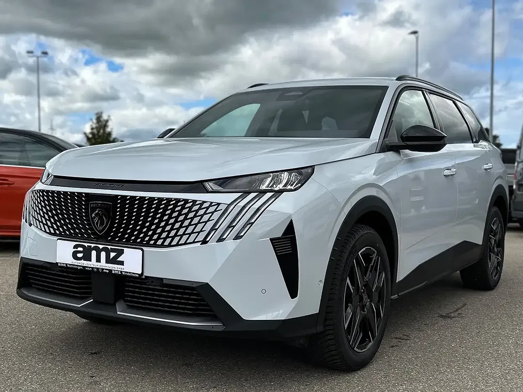 Peugeot 5008 Hybrid - foto 1