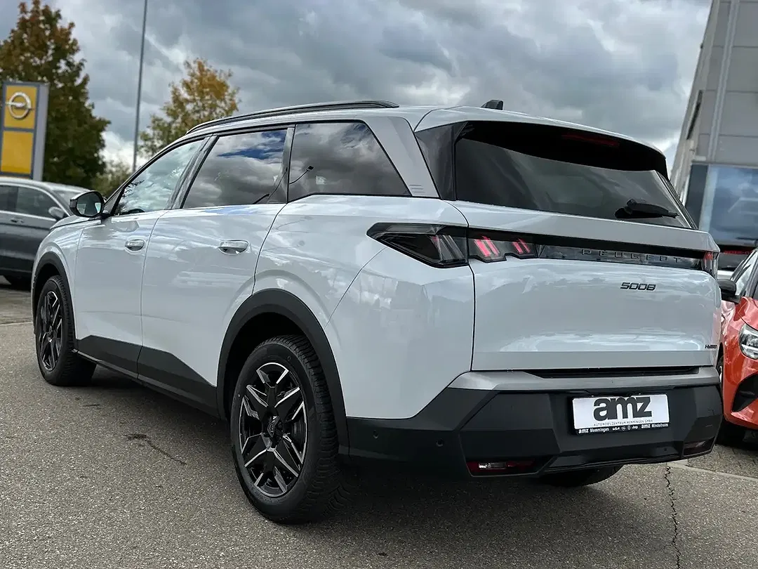 Peugeot 5008 Hybrid - Thumbnail 7