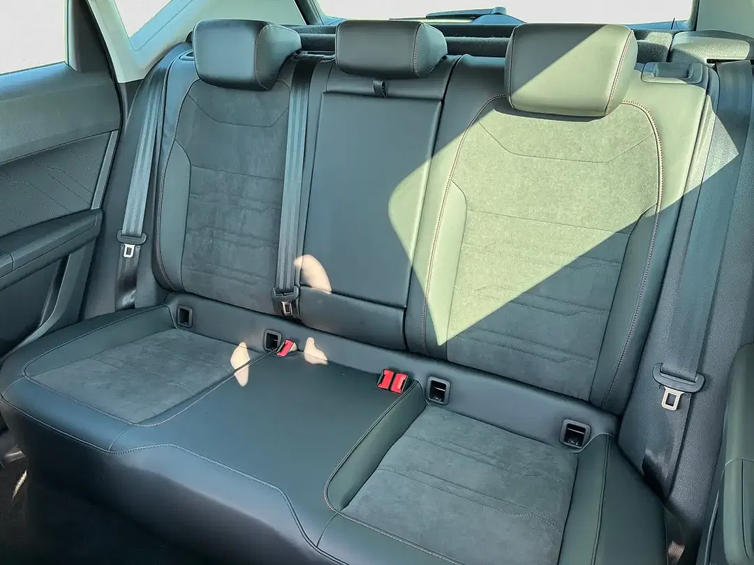 SEAT Ateca TSI FR - Thumbnail 9