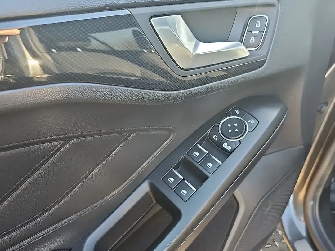 Ford Focus 1.5 AUT ST-Line - Thumbnail 11