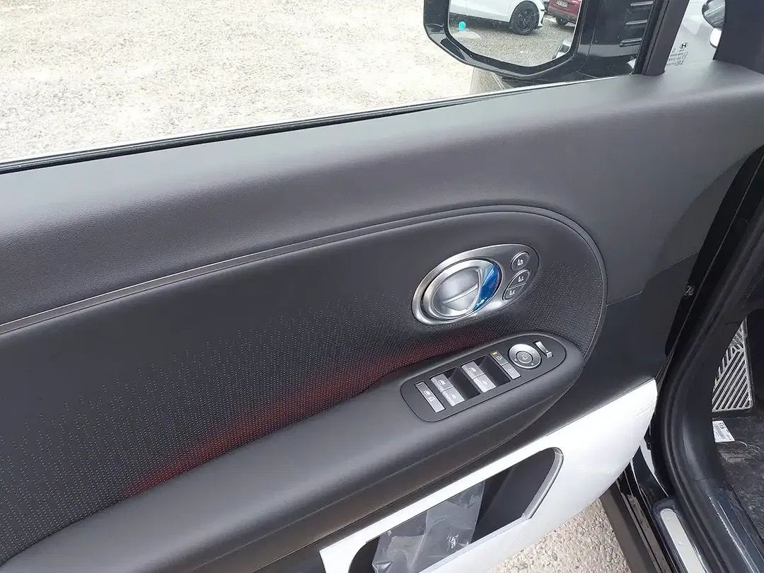 Hyundai IONIQ 9 4WD UNIQ - Thumbnail 11