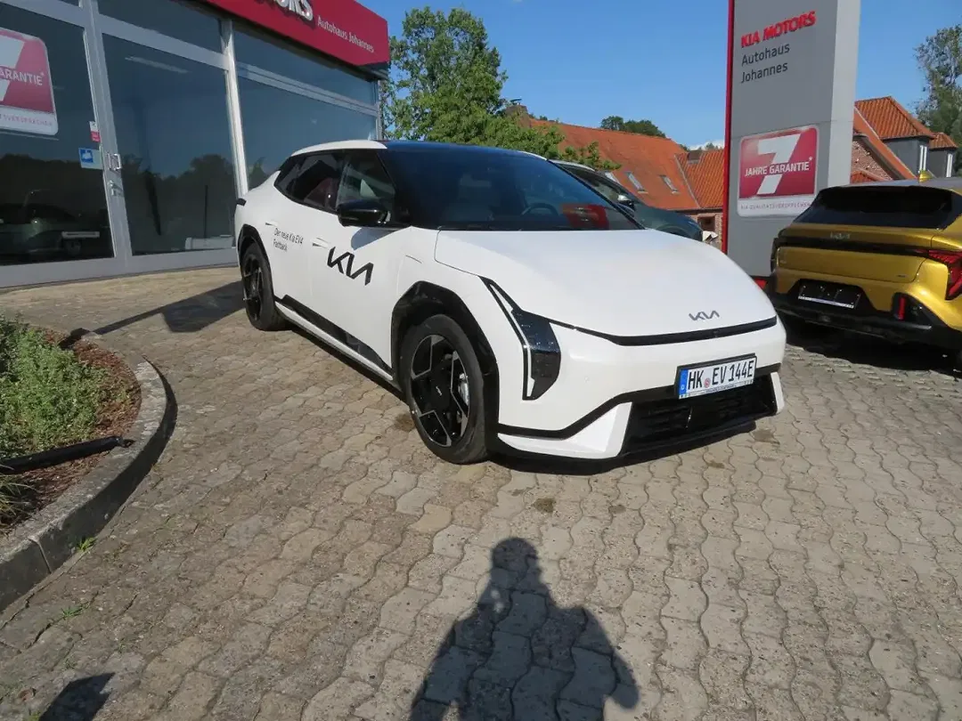 Kia EV4 81.4 kWh GT-Line - foto 2