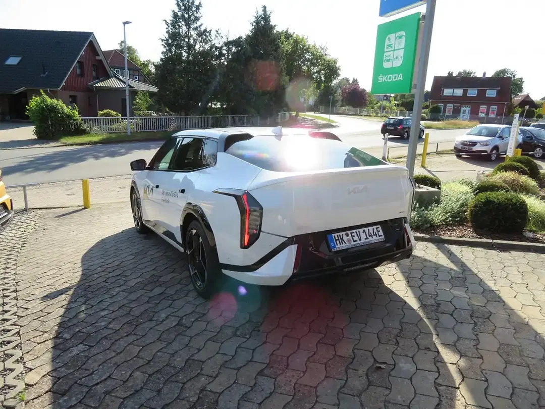 Kia EV4 81.4 kWh GT-Line - Thumbnail 7
