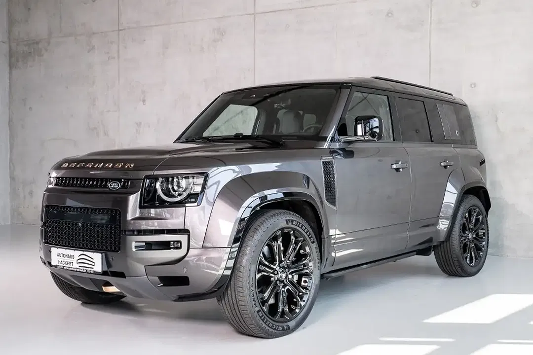 Land Rover Defender 110 - Thumbnail 4
