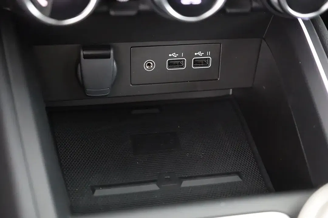 Renault Clio TCe Techno - Thumbnail 12