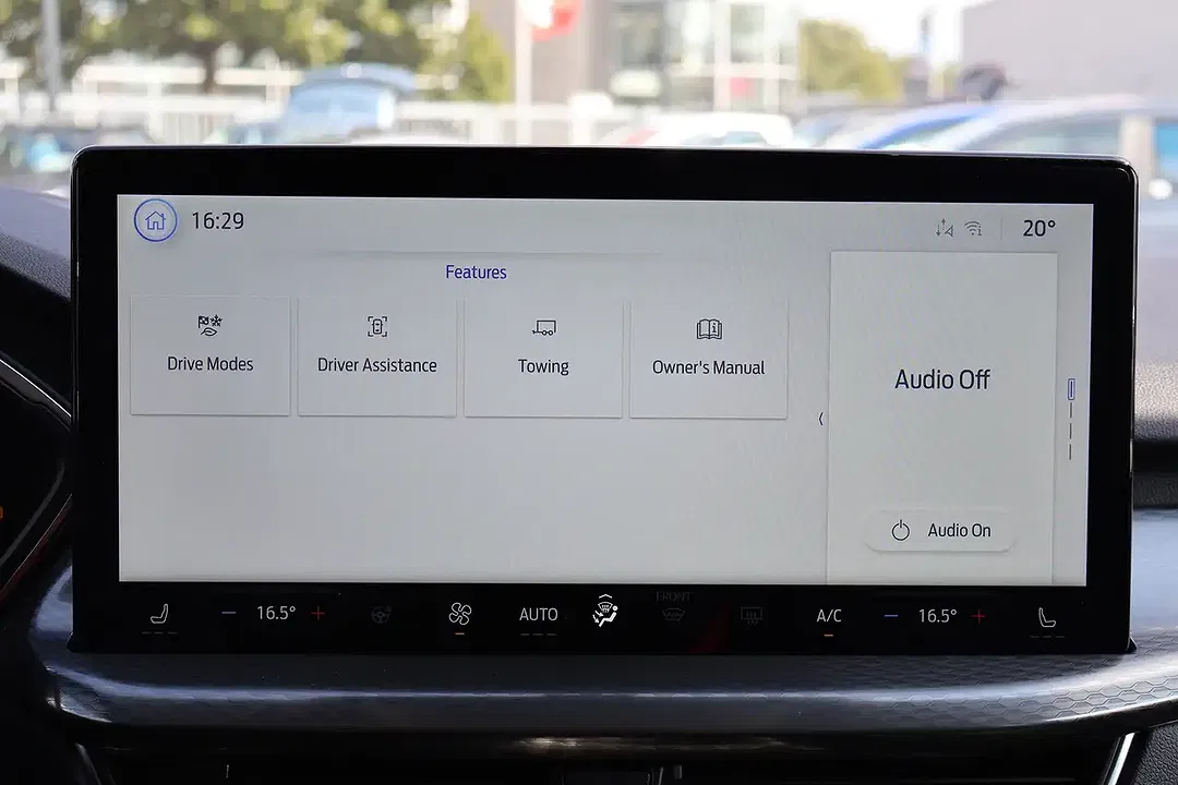 Ford Kuga 1.5 EcoBoost AUT Titanium - Thumbnail 13