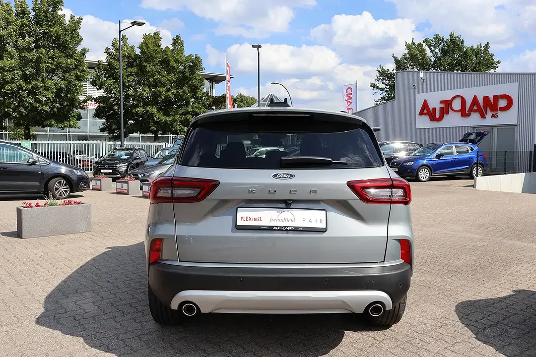 Ford Kuga 1.5 EcoBoost AUT Titanium - Thumbnail 3