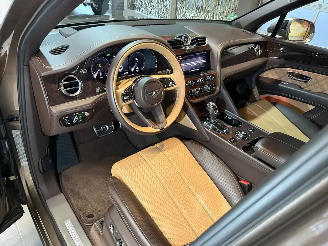 Bentley Bentayga 4.0 V8 AUT 4WD - Thumbnail 13
