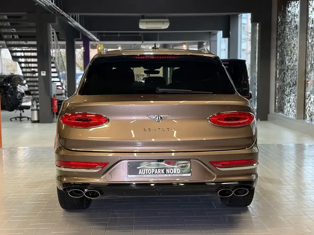 Bentley Bentayga 4.0 V8 AUT 4WD - Thumbnail 6