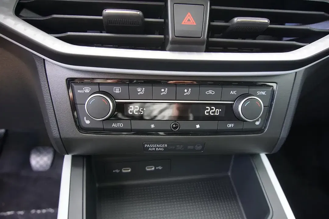 SEAT Arona 1.0 TSI Style - Thumbnail 10