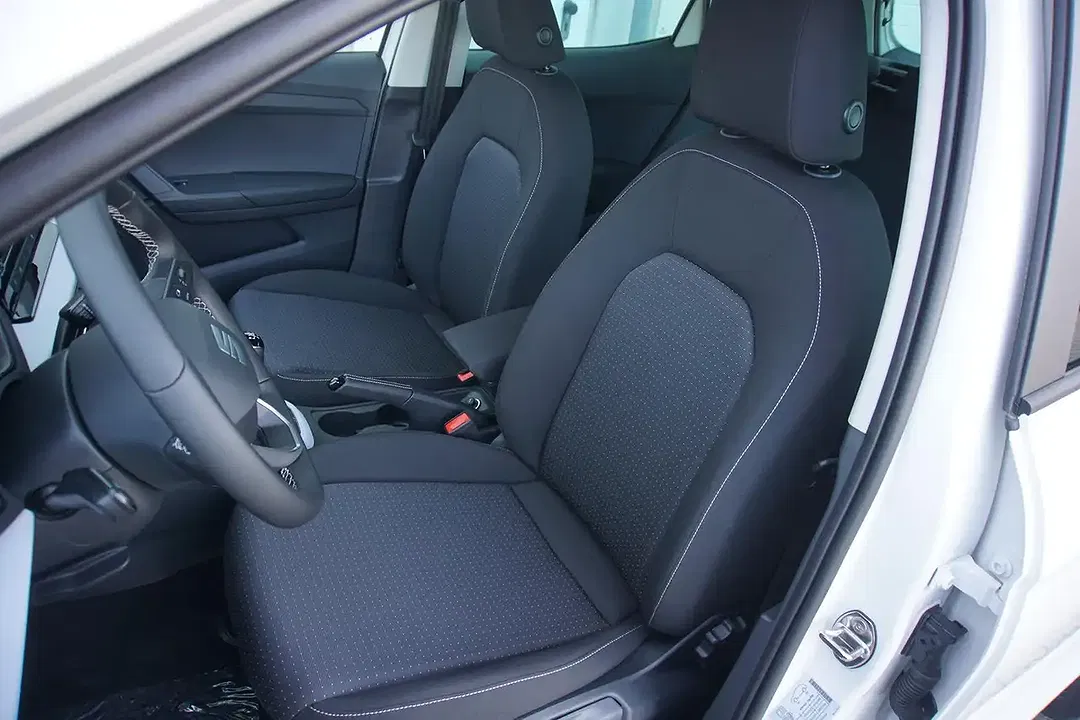SEAT Arona 1.0 TSI Style - Thumbnail 14