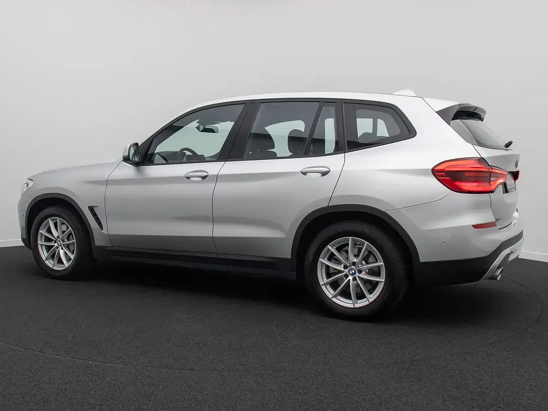 BMW X3 - Thumbnail 10
