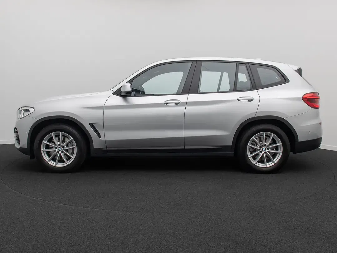 BMW X3 - Thumbnail 11