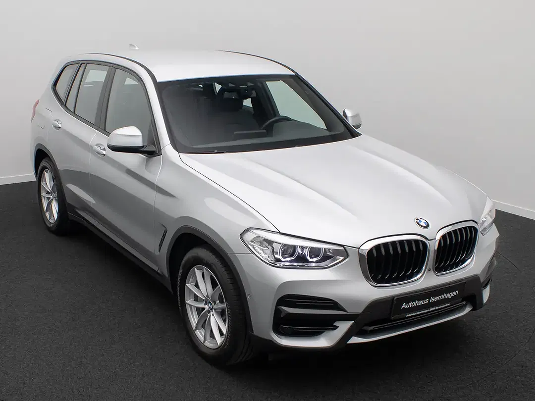 BMW X3 - Thumbnail 3