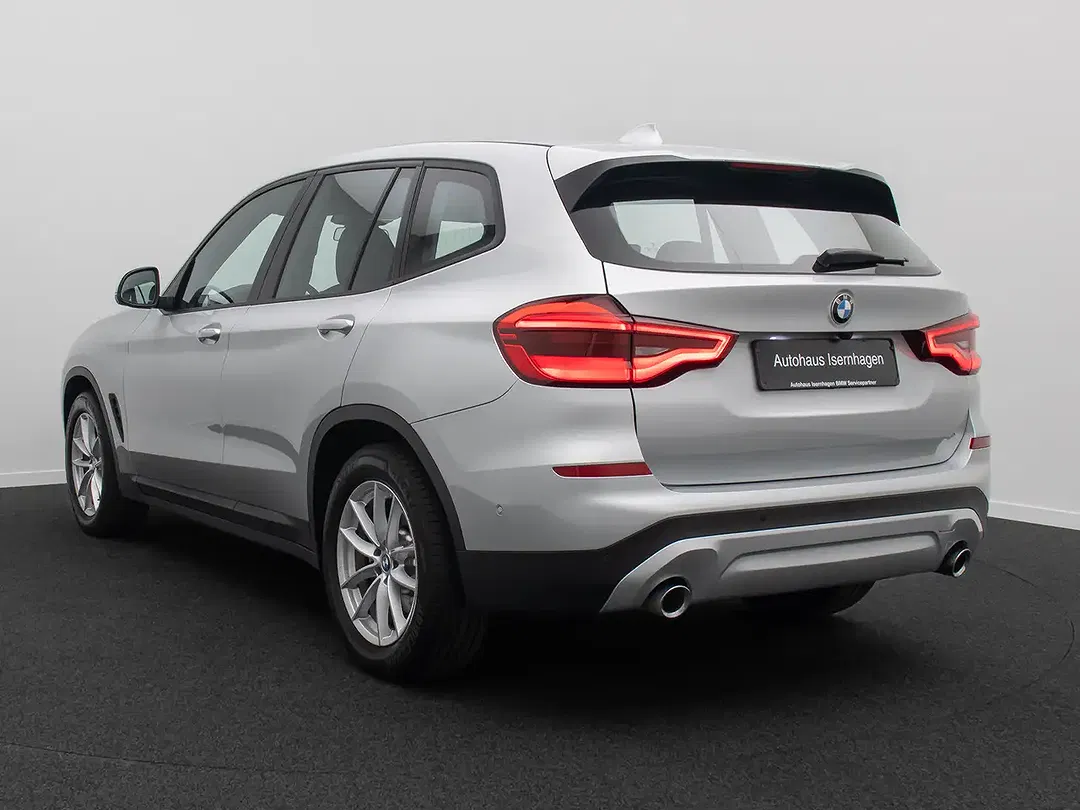 BMW X3 - Thumbnail 9