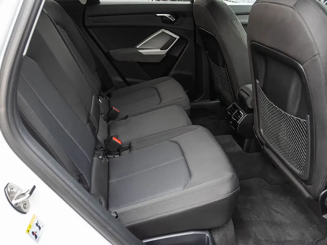 Audi Q3 S tronic - Thumbnail 19