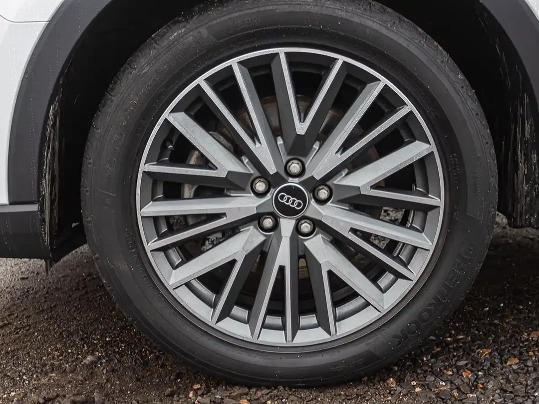 Audi Q3 S tronic - Thumbnail 8