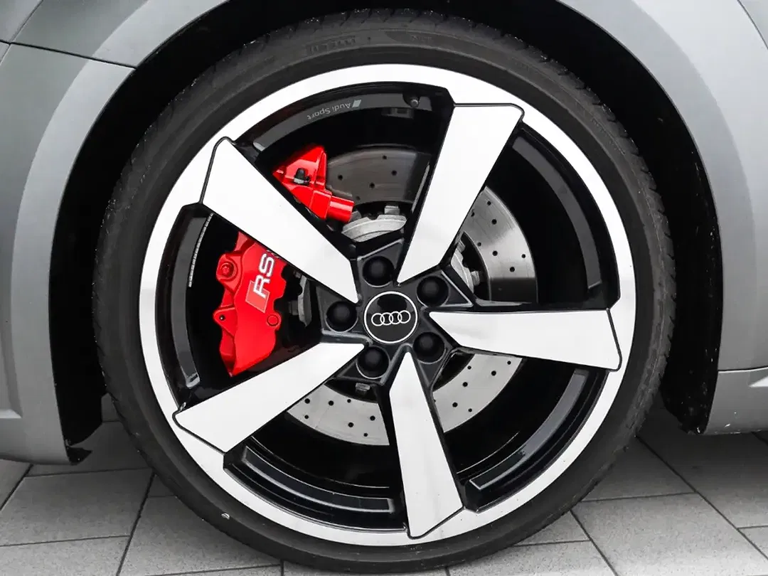 Audi TT RS Coupe exclusive - Thumbnail 3