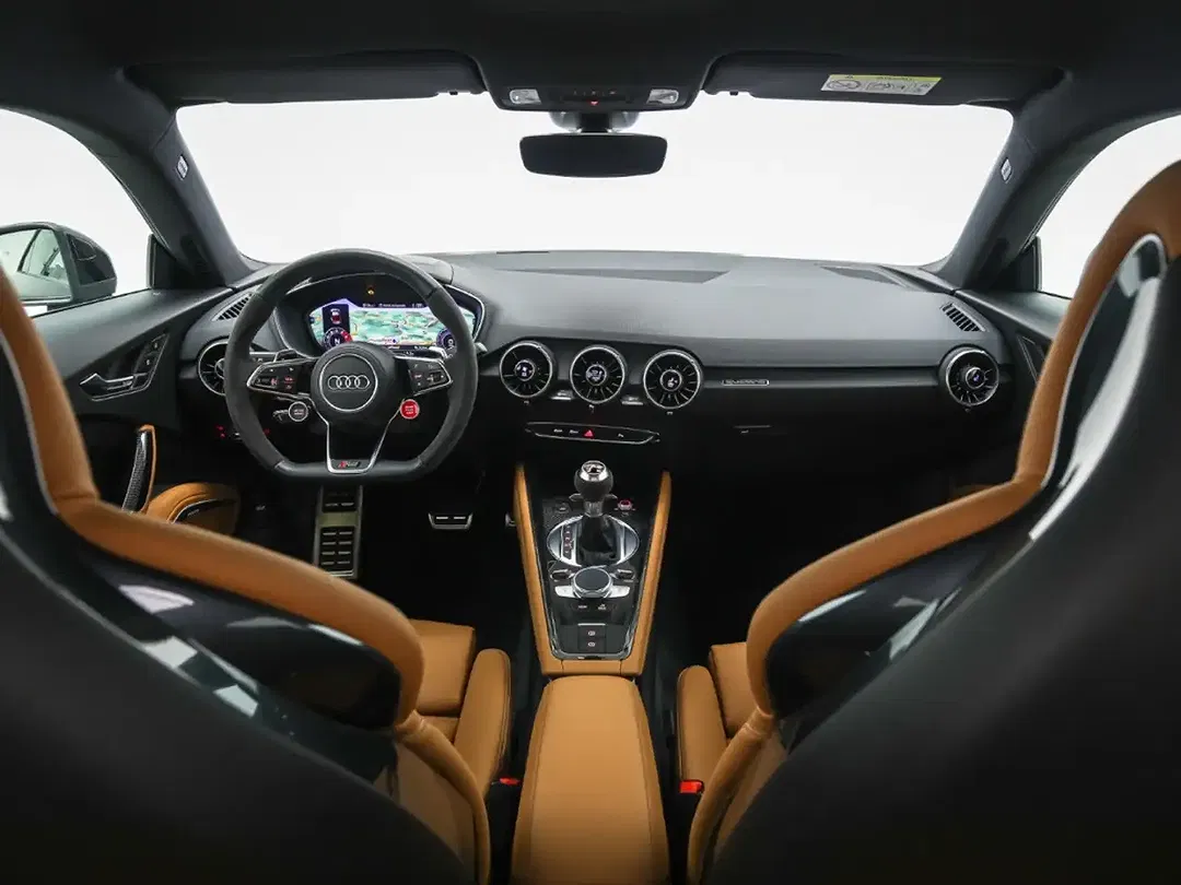 Audi TT RS Coupe exclusive - Thumbnail 8