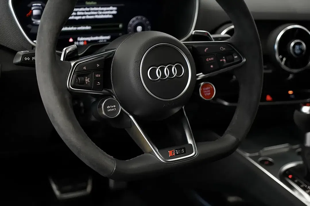 Audi TT RS Coupe - Thumbnail 25