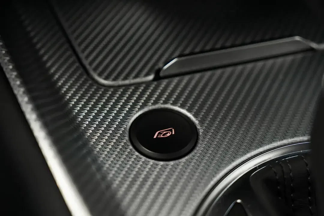 Audi TT RS Coupe - Thumbnail 32