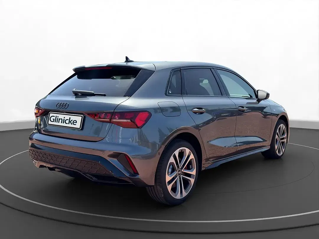 Audi A3 TFSI e Matrix LED S line - Thumbnail 11