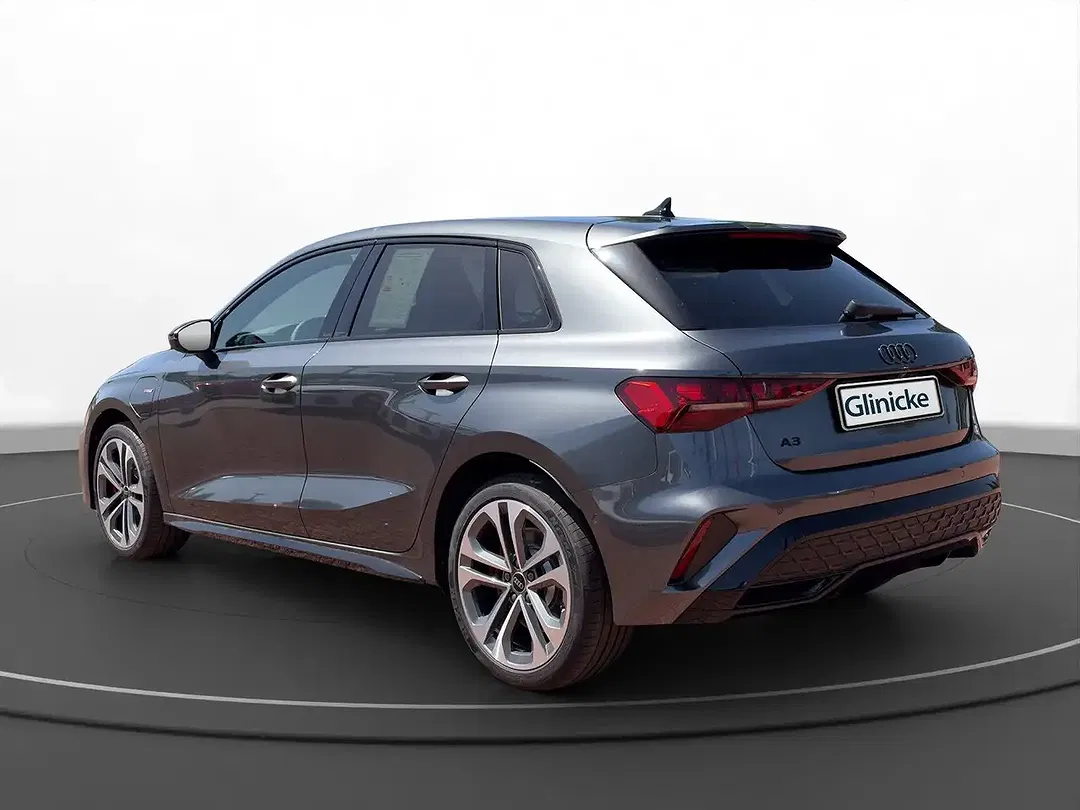 Audi A3 TFSI e Matrix LED S line - Thumbnail 8