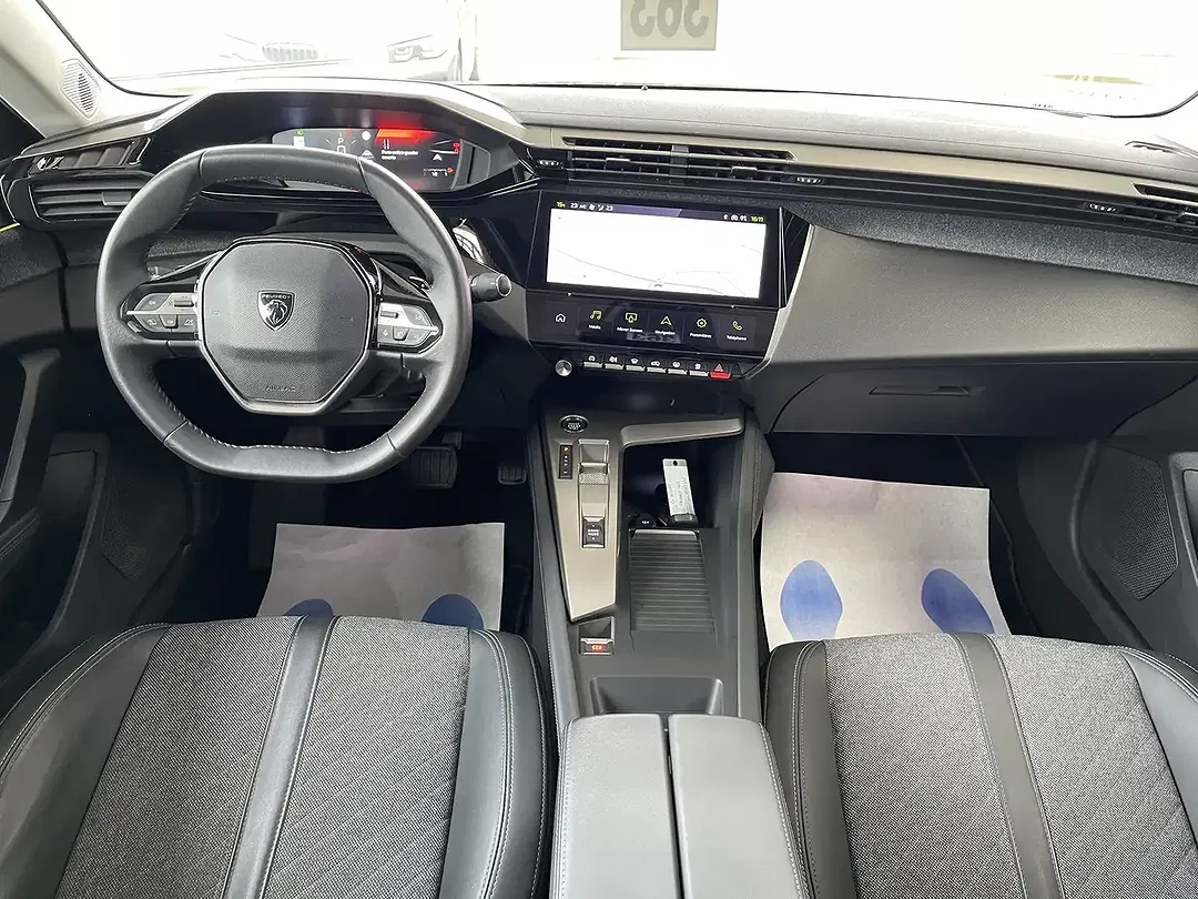 Peugeot 408 - Thumbnail 10