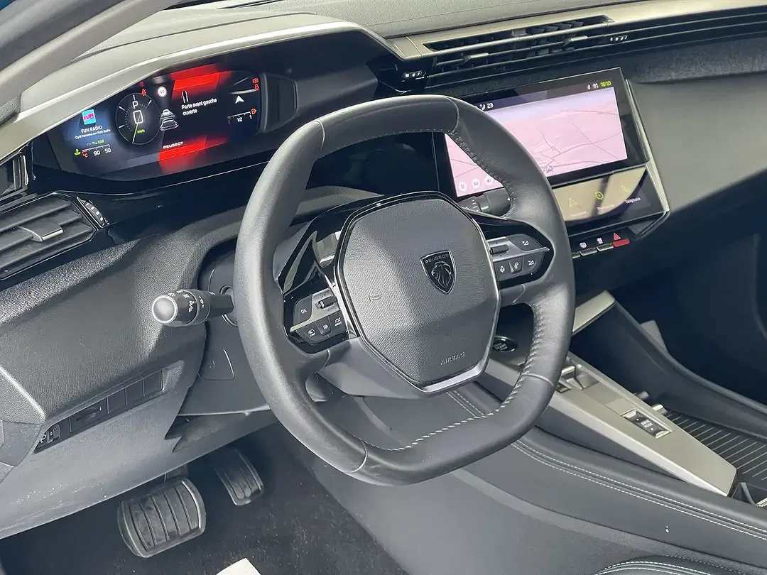 Peugeot 408 - Thumbnail 13