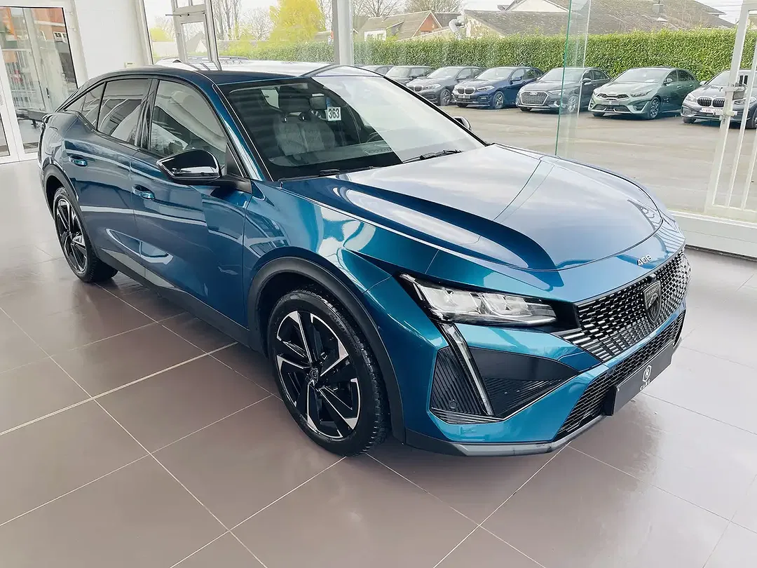 Peugeot 408 - Thumbnail 4