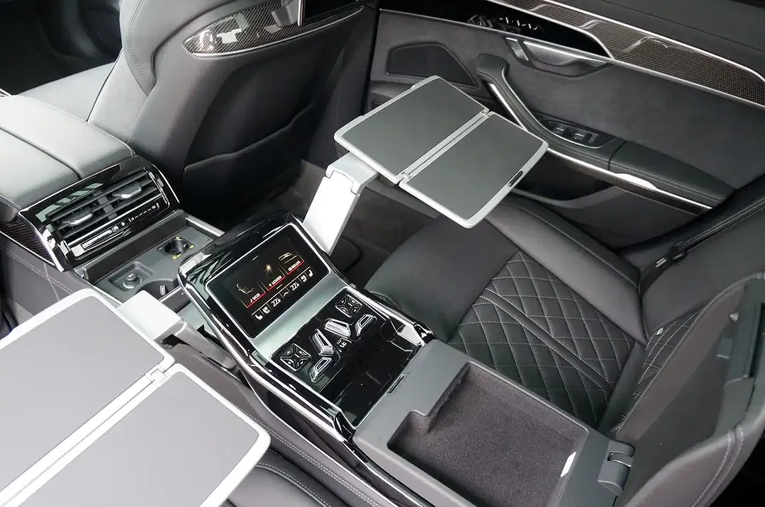 Audi A8 60 TFSI e quattro - Thumbnail 17
