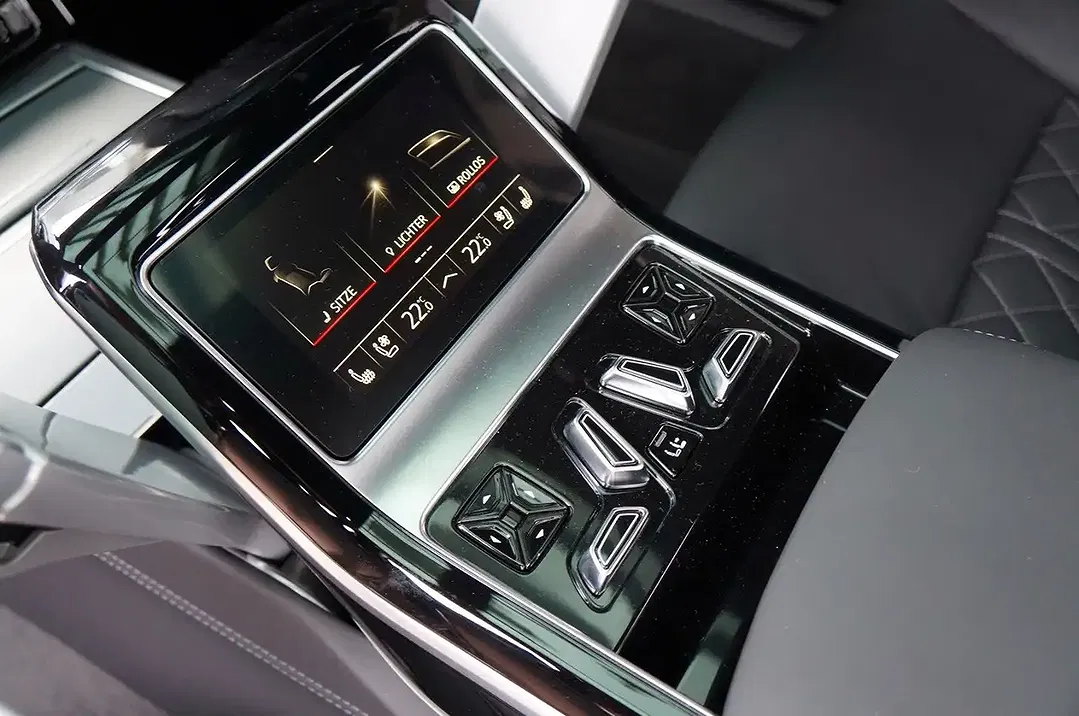 Audi A8 60 TFSI e quattro - Thumbnail 18