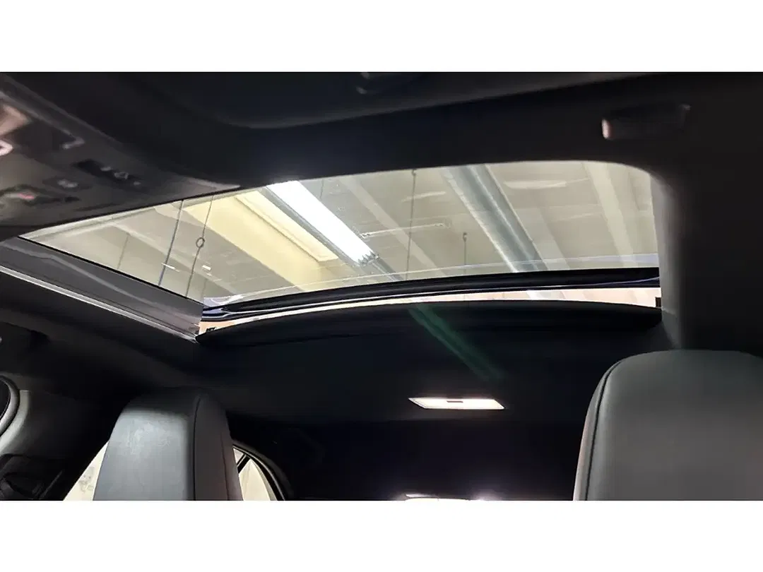 Lexus UX 300e Premium - Thumbnail 15