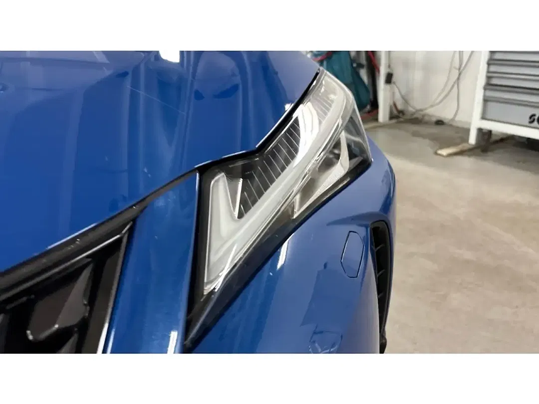 Lexus UX 300e Premium - Thumbnail 17