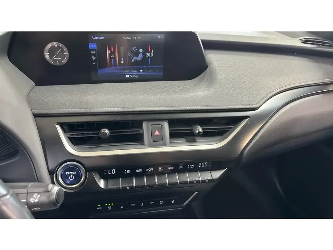 Lexus UX 300e Premium - Thumbnail 9