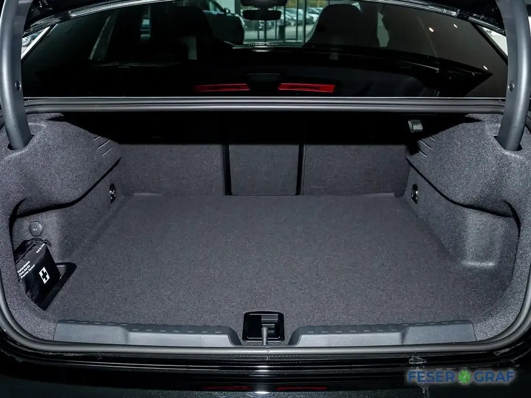 Audi RS3 Matrix LED - Thumbnail 9