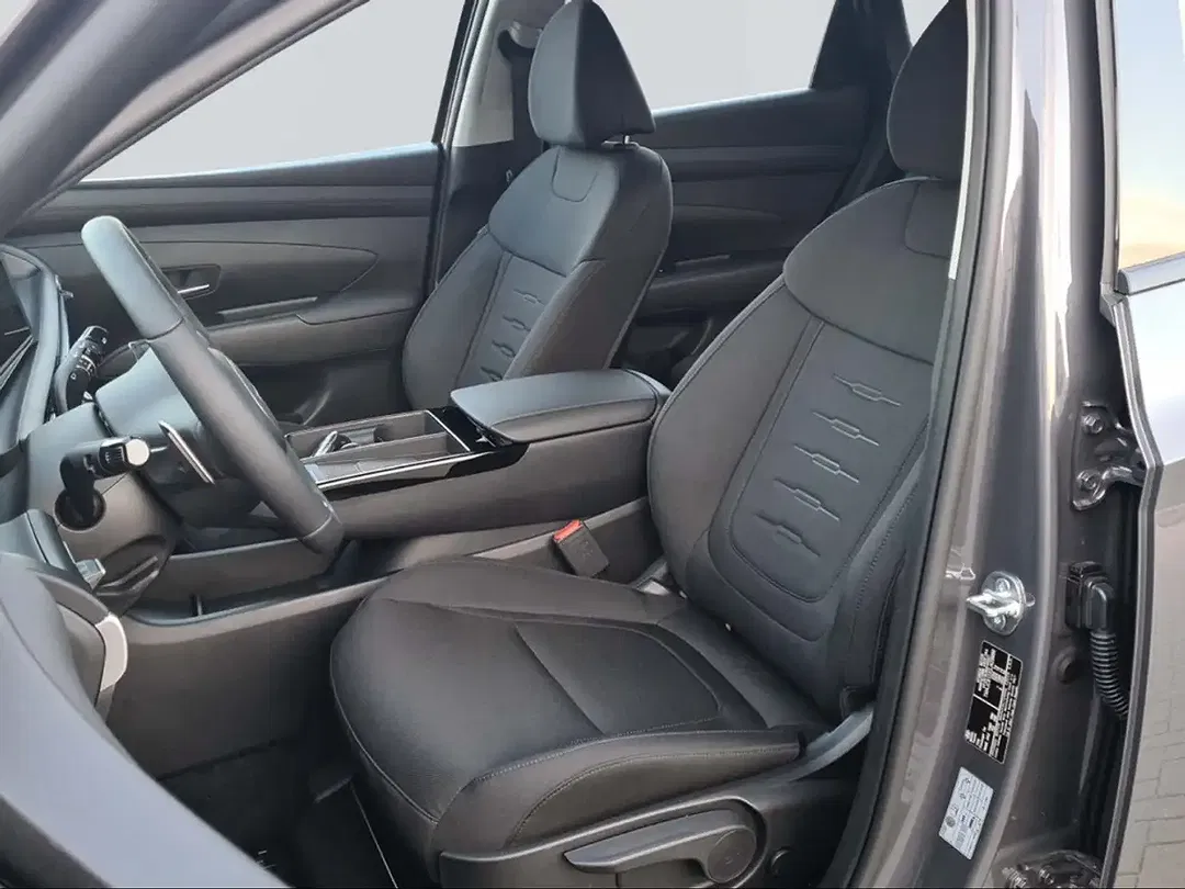 Hyundai TUCSON 1.6 T-GDI PHEV DCT - Thumbnail 13