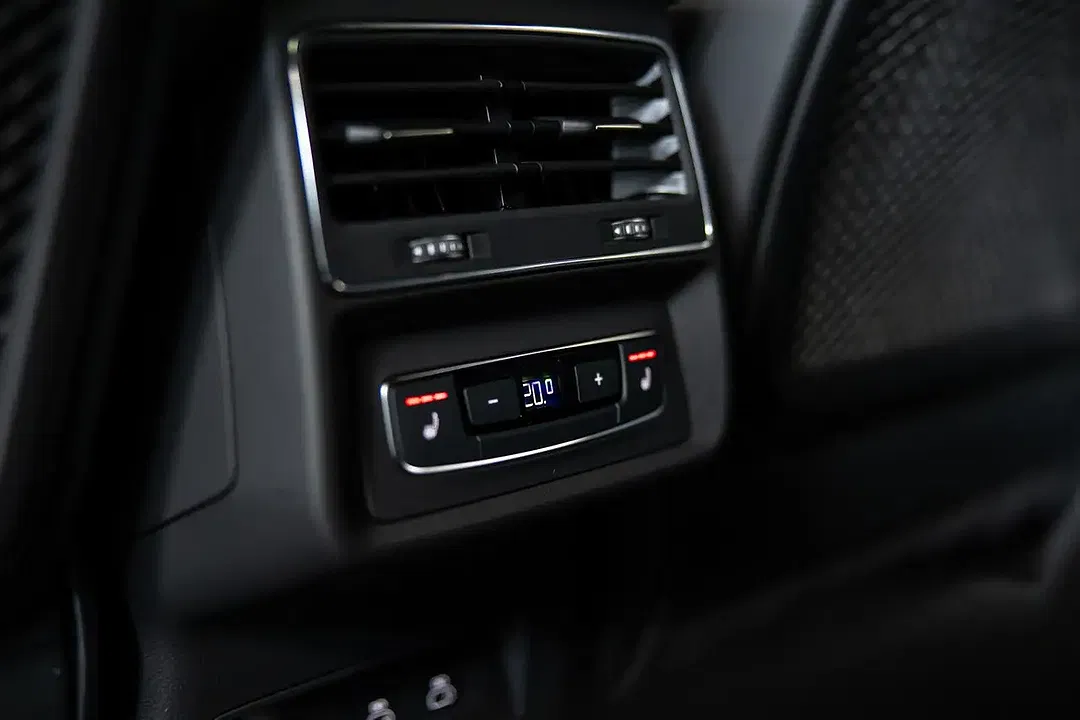 Audi Q7 60 TFSI e quattro S line - Thumbnail 19