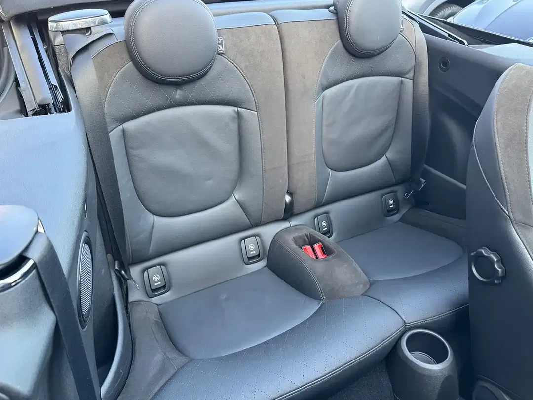 MINI Cooper Cabrio Chili - Thumbnail 18