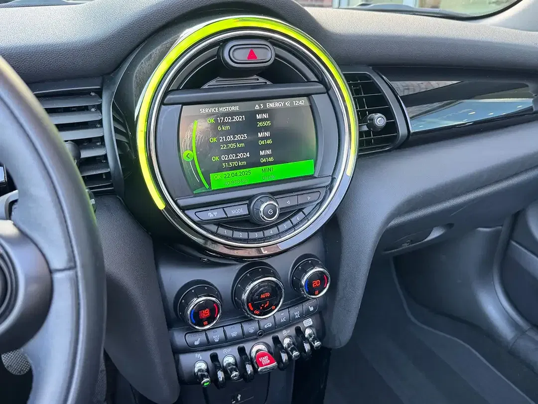 MINI Cooper Cabrio Chili - Thumbnail 21