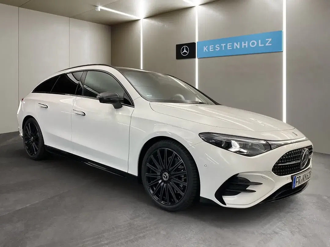 Mercedes-Benz CLA 220 AMG Night - Thumbnail 3