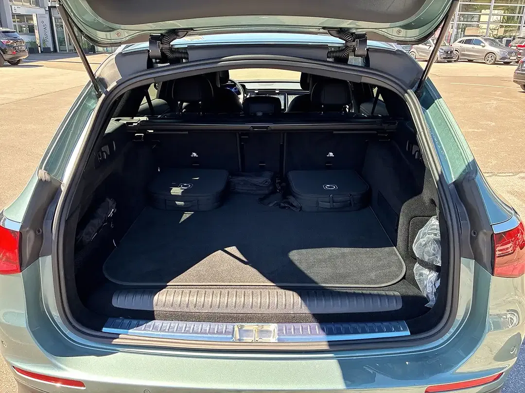 Mercedes-Benz E 300 EQ Hybrid 4MATIC - Thumbnail 14
