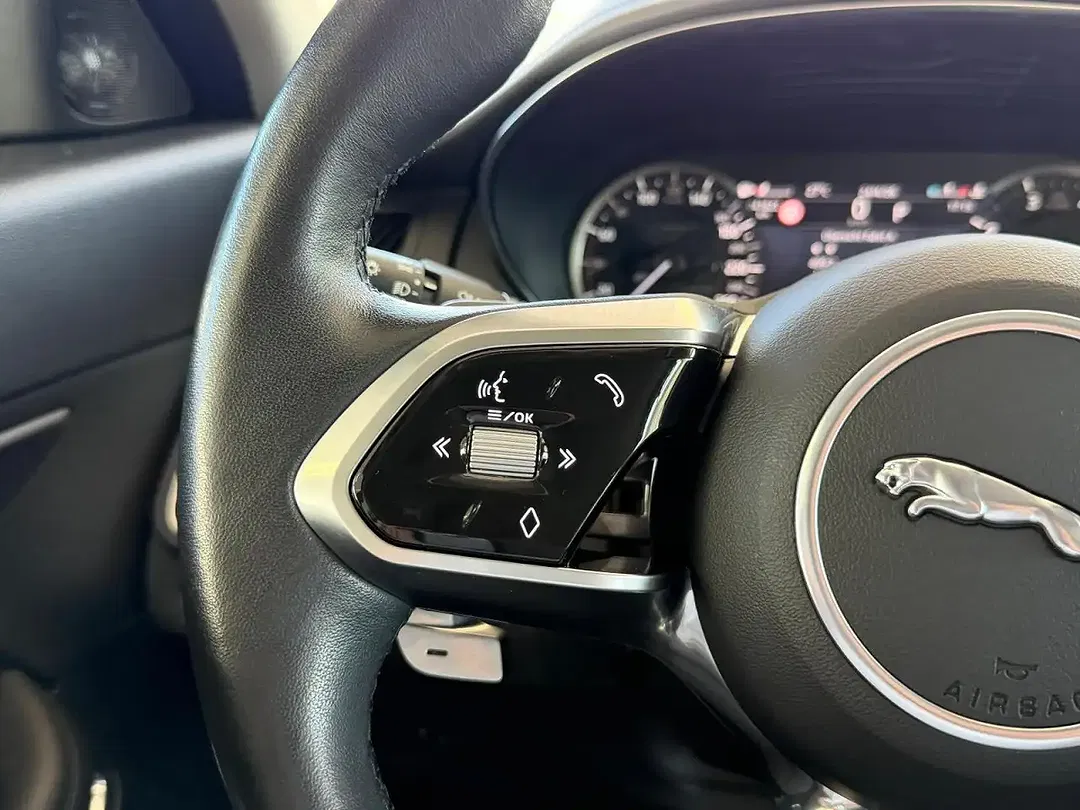 Jaguar E-Pace AUT SE - Thumbnail 11