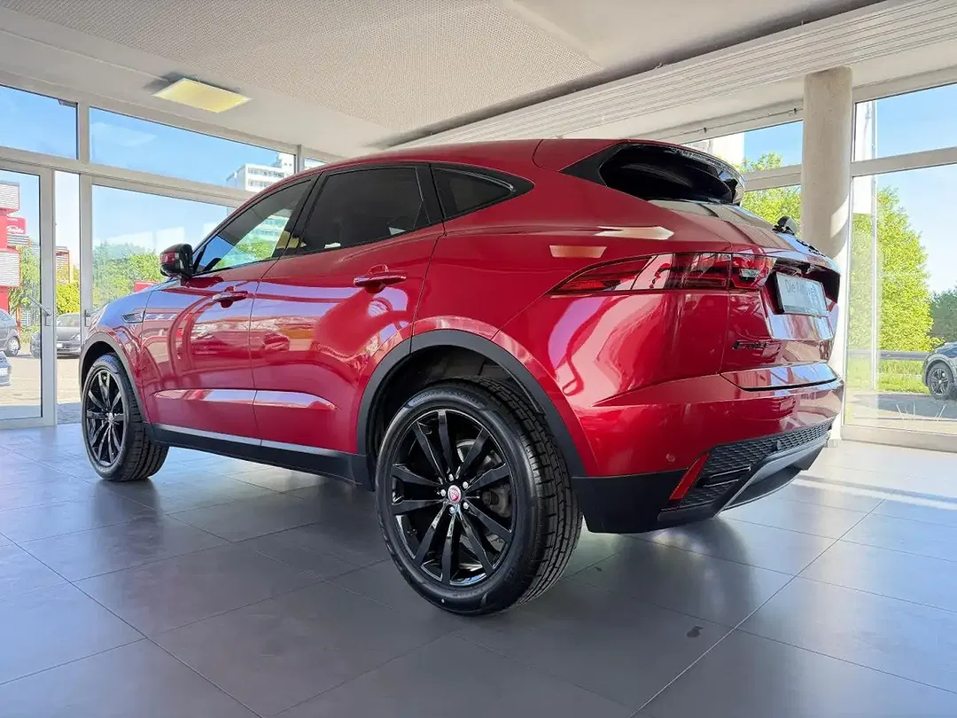 Jaguar E-Pace AUT SE - Thumbnail 4