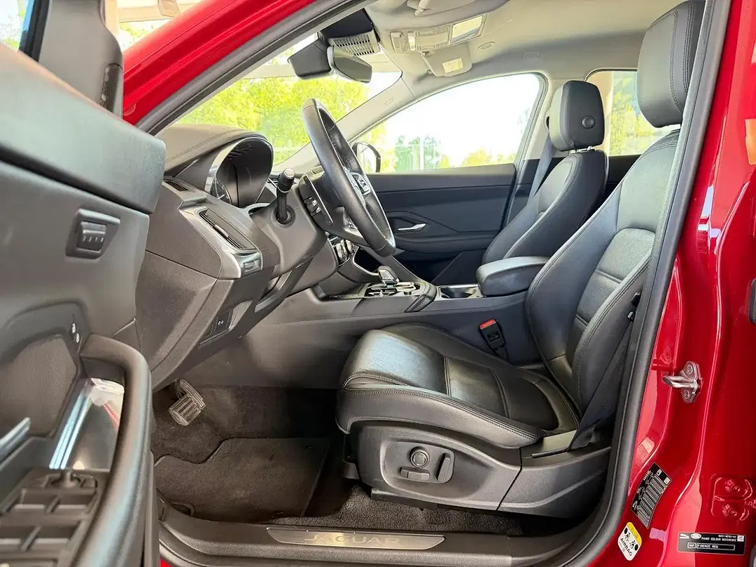Jaguar E-Pace AUT SE - Thumbnail 7