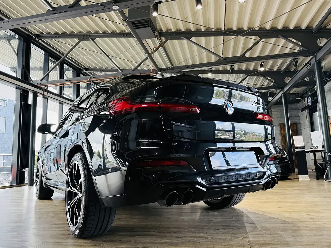 BMW X4 M Competition - Thumbnail 5