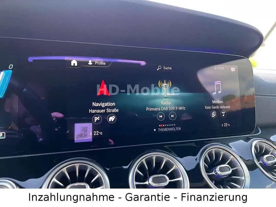 Mercedes-Benz AMG GT 43 4MATIC+ - Thumbnail 10